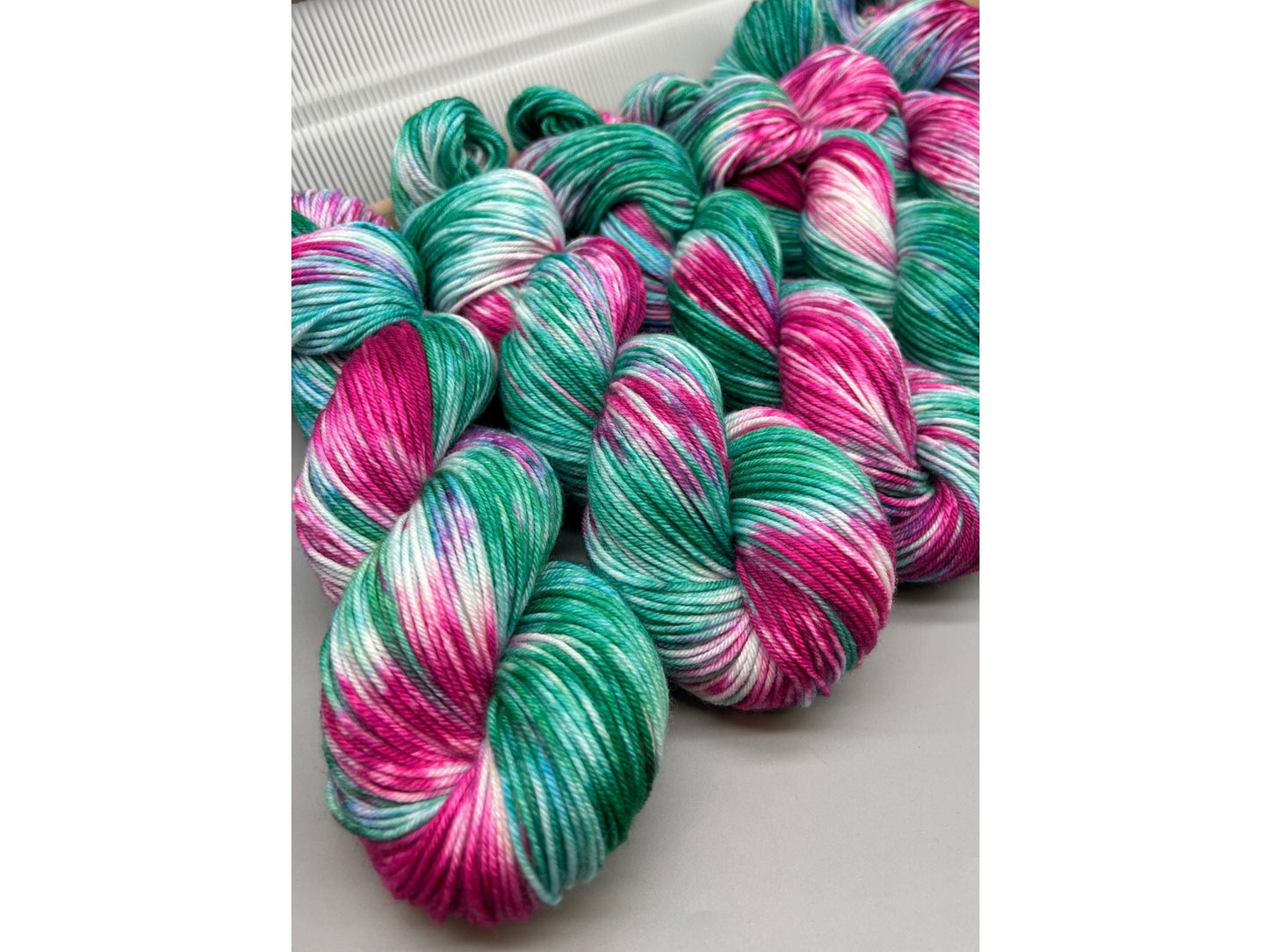Bold Retro Roses