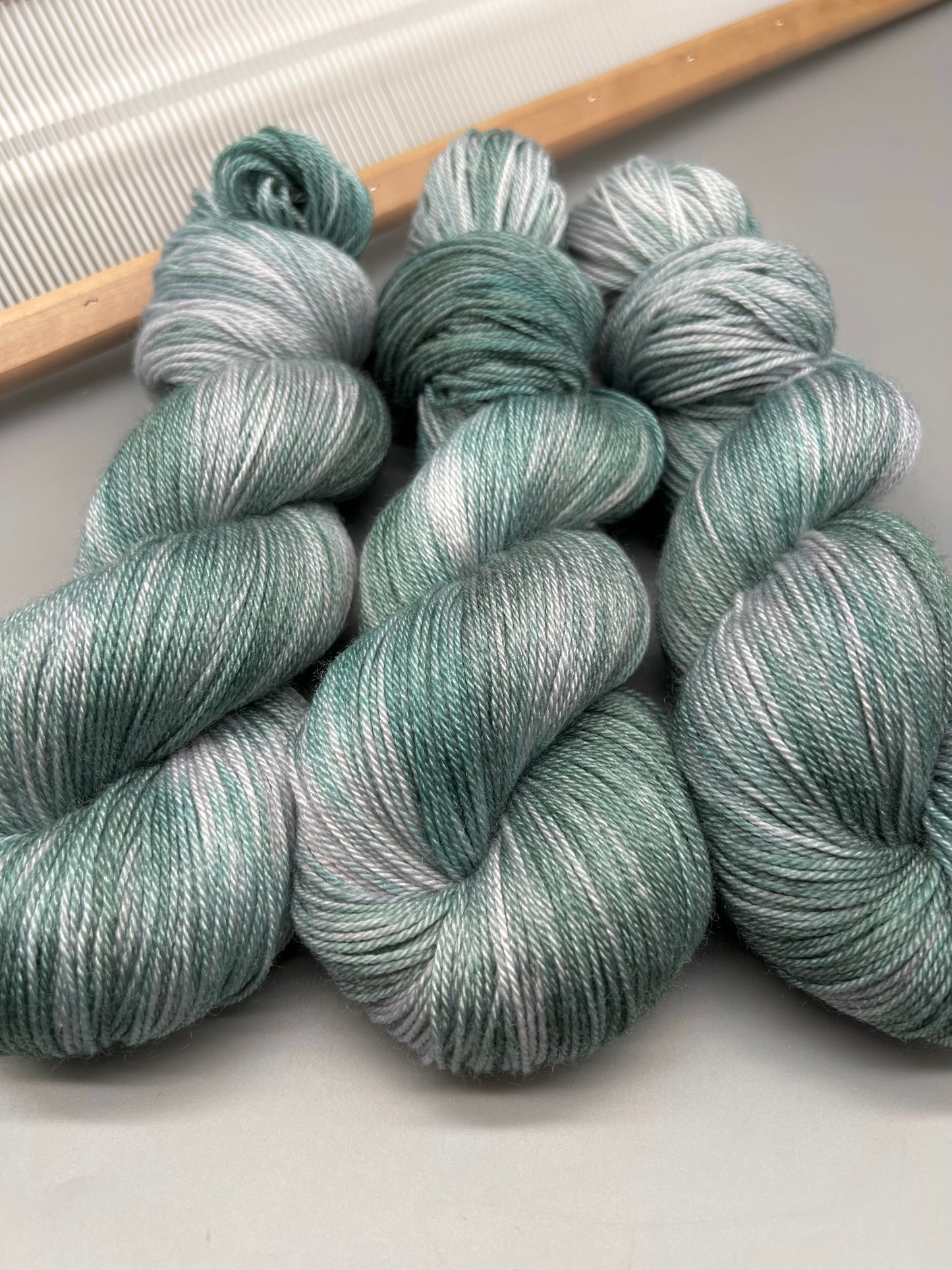 Seafoam (speckless)